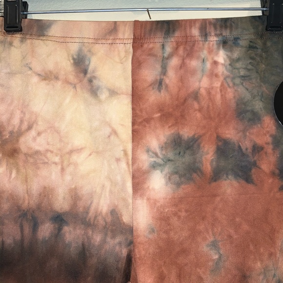 NWT Tie Dye Biker Shorts - Picture 4 of 6